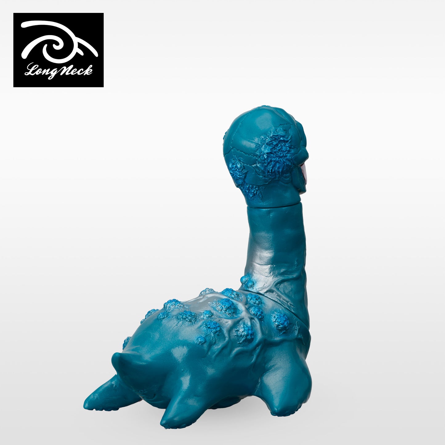 デスメナーゴ《受注期間:8月8日から9月1日まで / 発送予定:2026年3月》