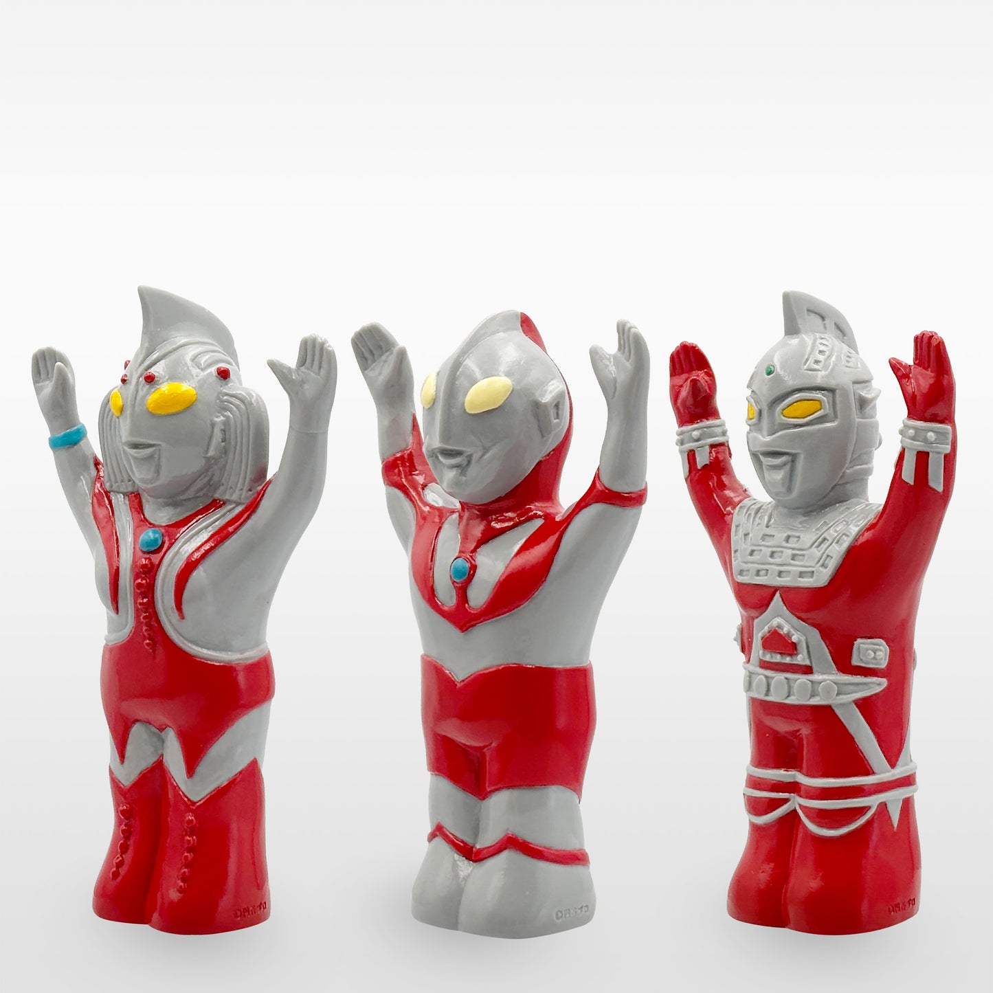 ウルトラマンシリーズセット1【ウルトラマン(Aタイプ)、ニセ・ウルトラセブン、ウルトラの母】《受注期間:9月5日から10月1日まで / 発送予定:2026年4月》