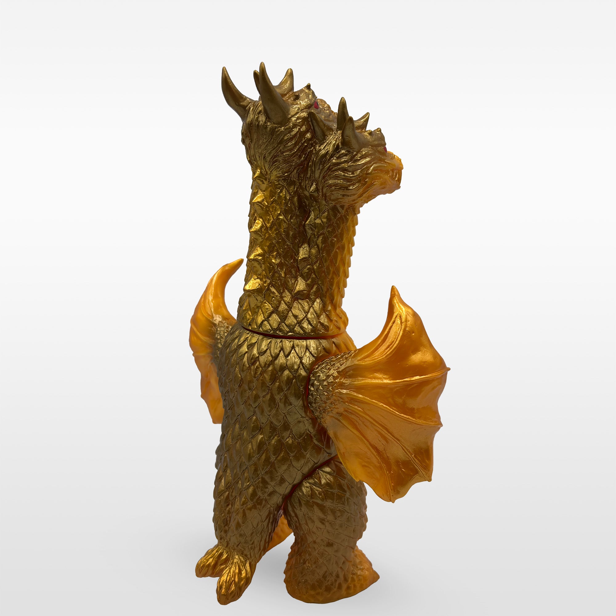 キングギドラ《受注期間：11月7日から12月3日まで / 発送予定：2026年7